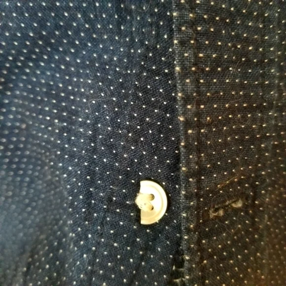 AE Classic Fit Short Sleeve Button Down - Picture 4 of 6